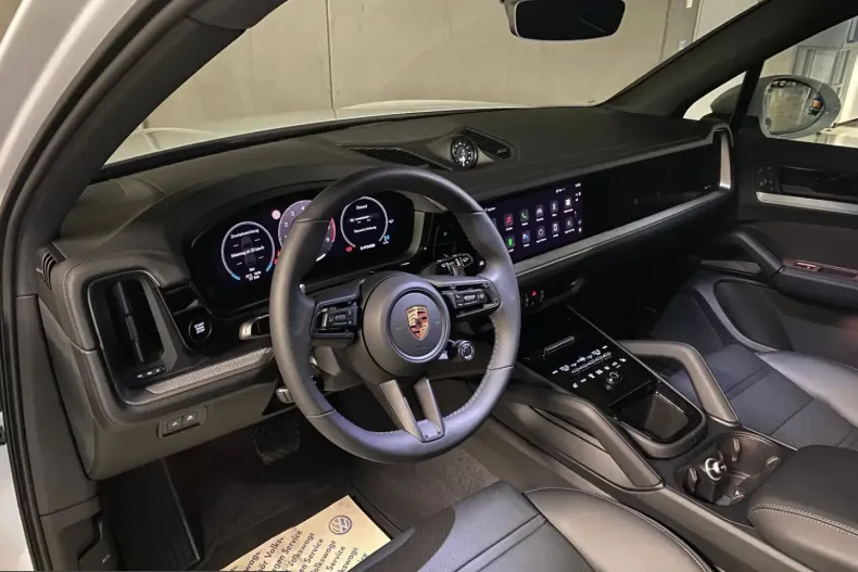 Porsche Cayenne din 2025 cu 13.900 km - oferta POR216792 - foto 14