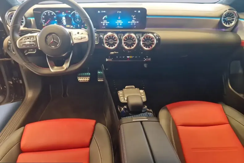 Mercedes-Benz CLA 250 (Clasa CLA) din 2023 cu 3.079 km - oferta MER216796 - foto 8