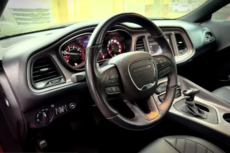 Dodge Challenger din 2024 cu 12.656 km - oferta DOD216798 - foto 13