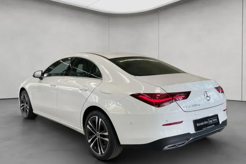 Mercedes-Benz CLA 200 (Clasa CLA) din 2025 cu 24.666 km - oferta MER216800 - foto 3