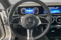Mercedes-Benz CLA 200 (Clasa CLA) din 2025 cu 24.666 km - oferta MER216800 - foto 11
