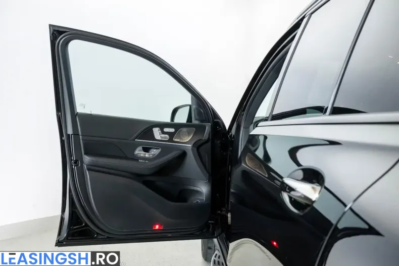 Mercedes-Benz GLE 63 AMG (Clasa GLE) din 2024 cu 19.800 km - oferta MER216804 - foto 13