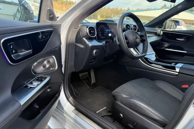 Mercedes-Benz C 200 (Clasa C) din 2024 cu 7.800 km - oferta MER216805 - foto 10