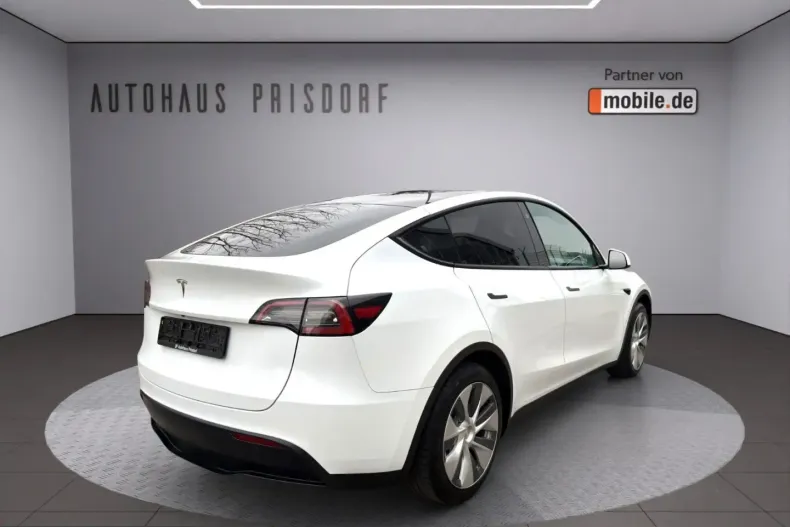 Tesla Model Y din 2023 cu 84.689 km - oferta TES216811 - foto 4