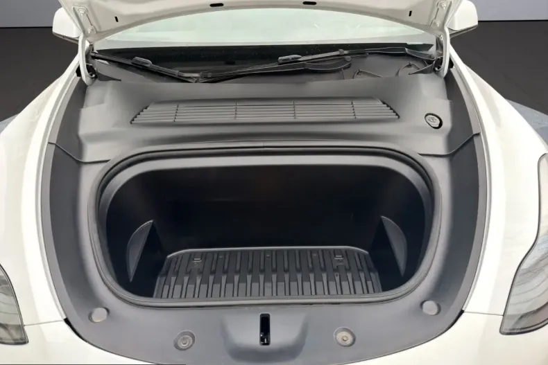 Tesla Model Y din 2023 cu 84.689 km - oferta TES216811 - foto 10