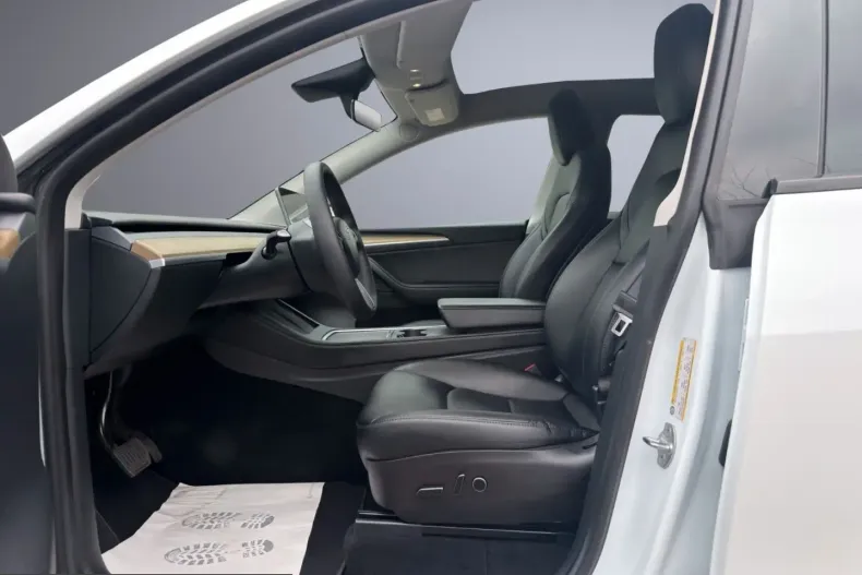 Tesla Model Y din 2023 cu 84.689 km - oferta TES216811 - foto 13