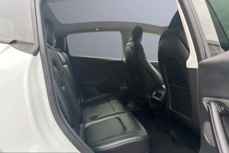 Tesla Model Y din 2023 cu 84.689 km - oferta TES216811 - foto 15