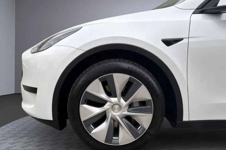 Tesla Model Y din 2023 cu 84.689 km - oferta TES216811 - foto 17