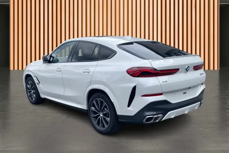 BMW X6 (Seria X) din 2024 cu 24.600 km - oferta BMW216825 - foto 2