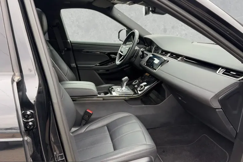 Land Rover Range Rover Evoque din 2023 cu 48.370 km - oferta LAN216827 - foto 3