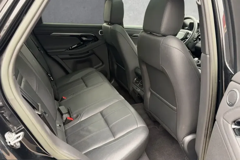 Land Rover Range Rover Evoque din 2023 cu 48.370 km - oferta LAN216827 - foto 5