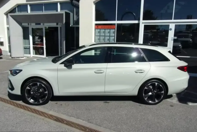 Cupra Leon din 2025 cu 3.298 km - oferta CUP216831 - foto 4