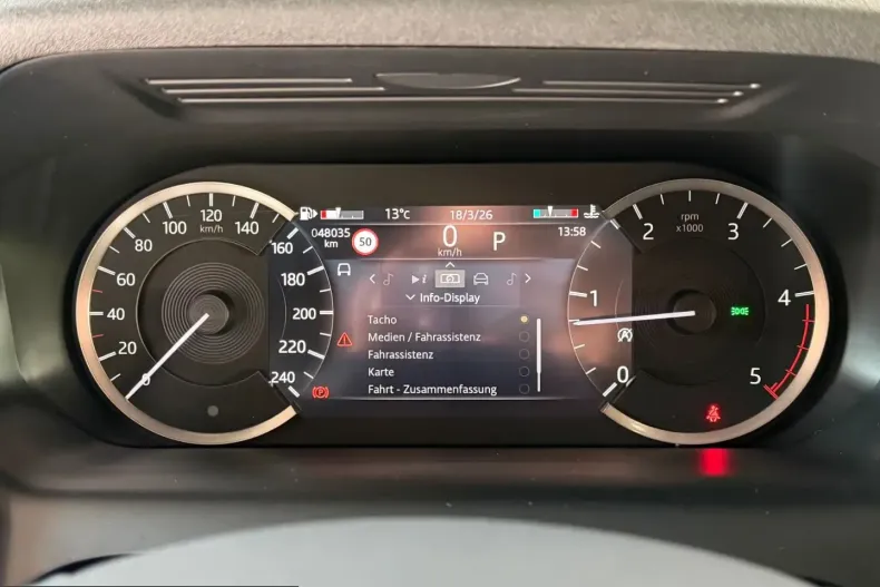 Land Rover Discovery Sport din 2022 cu 48.000 km - oferta LAN216832 - foto 24