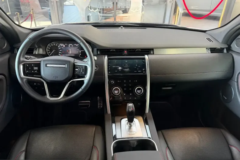 Land Rover Discovery Sport din 2022 cu 48.000 km - oferta LAN216832 - foto 32