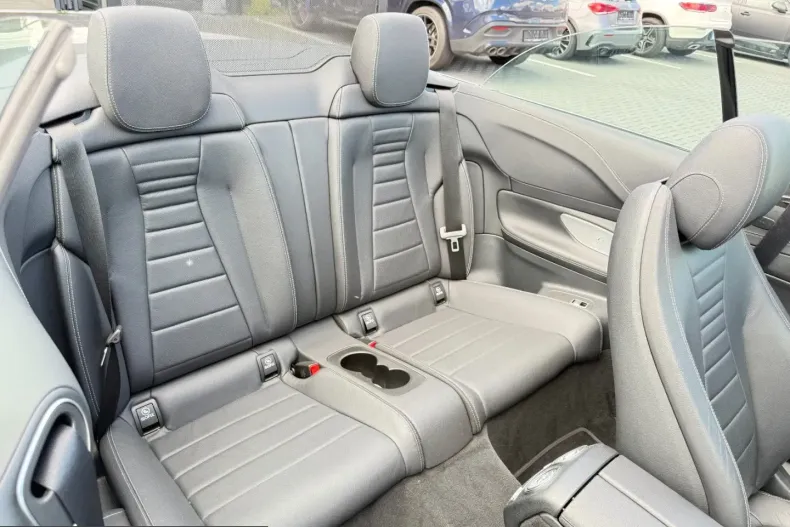 Mercedes-Benz E 450 (Clasa E) din 2021 cu 59.350 km - oferta MER216850 - foto 11