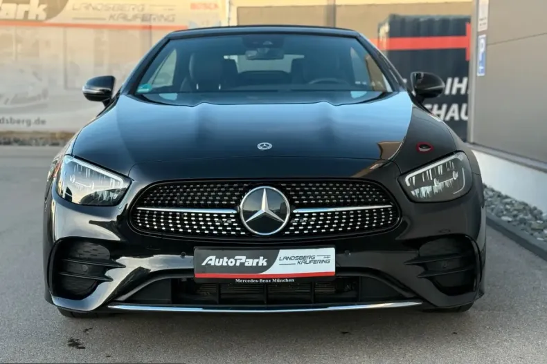 Mercedes-Benz E 200 (Clasa E) din 2023 cu 15.900 km - oferta MER216855 - foto 4