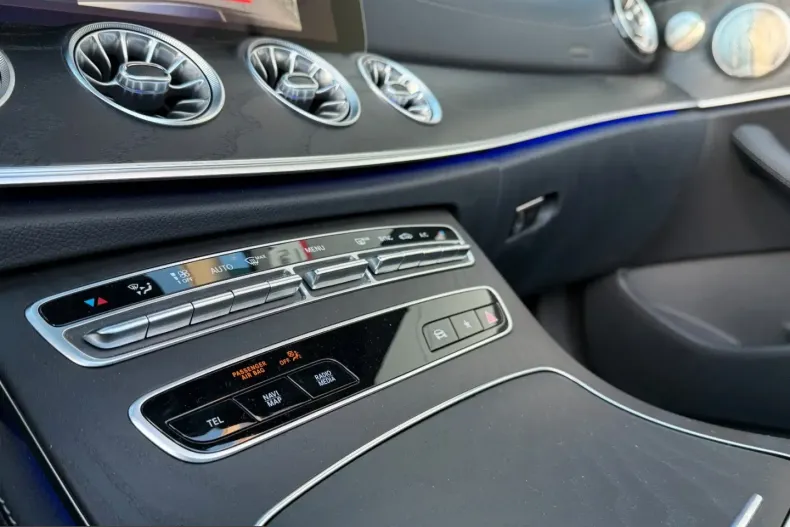 Mercedes-Benz E 200 (Clasa E) din 2023 cu 15.900 km - oferta MER216855 - foto 22
