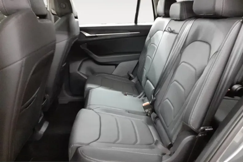 Skoda Kodiaq din 2025 cu 8.400 km - oferta SKO216857 - foto 13