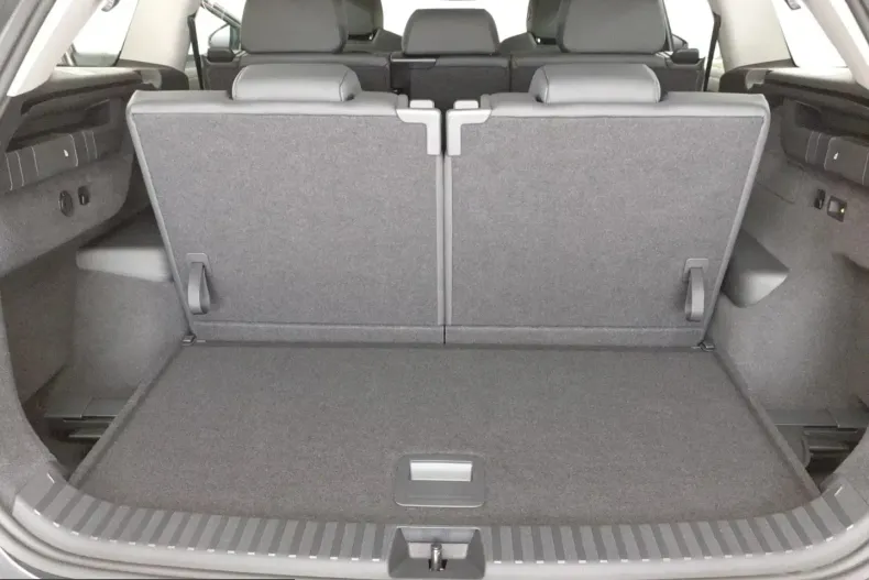 Skoda Kodiaq din 2025 cu 8.400 km - oferta SKO216857 - foto 14