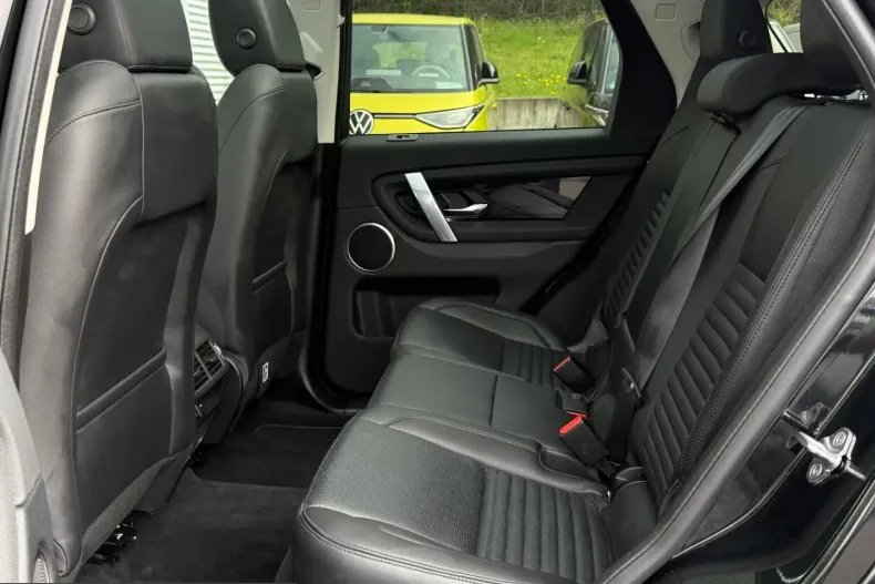 Land Rover Discovery Sport din 2022 cu 50.416 km - oferta LAN216866 - foto 25