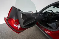 Ferrari SF90 din 2021 cu 32.000 km - oferta FER216868 - foto 12