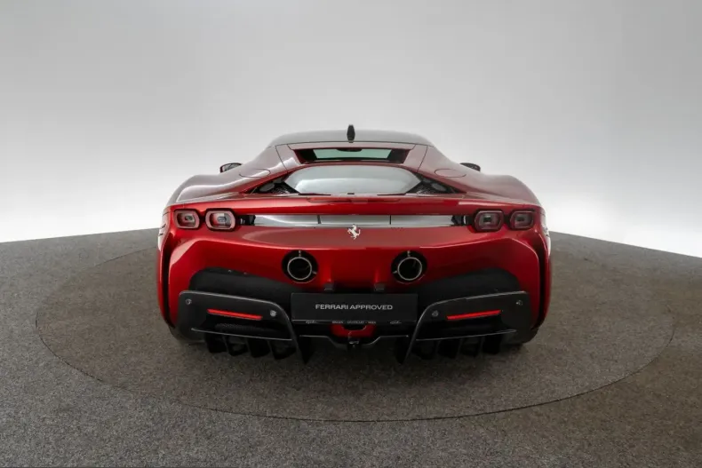 Ferrari SF90 din 2021 cu 32.000 km - oferta FER216868 - foto 21