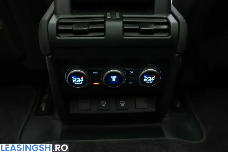 Land Rover Defender din 2022 cu 39.926 km - oferta LAN216872 - foto 26