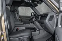 Land Rover Defender din 2025 cu 6.861 km - oferta LAN216875 - foto 10