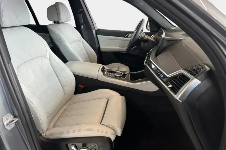 BMW X5 (Seria X) din 2024 cu 18.900 km - oferta BMW216876 - foto 13