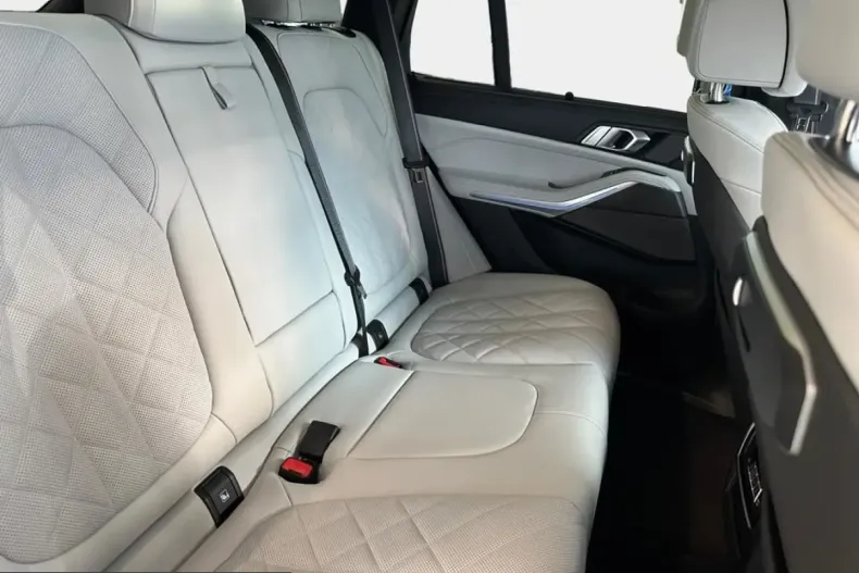 BMW X5 (Seria X) din 2024 cu 18.900 km - oferta BMW216876 - foto 14