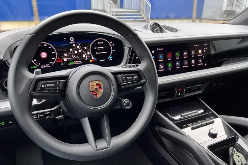 Porsche Cayenne din 2024 cu 26.200 km - oferta POR216877 - foto 9