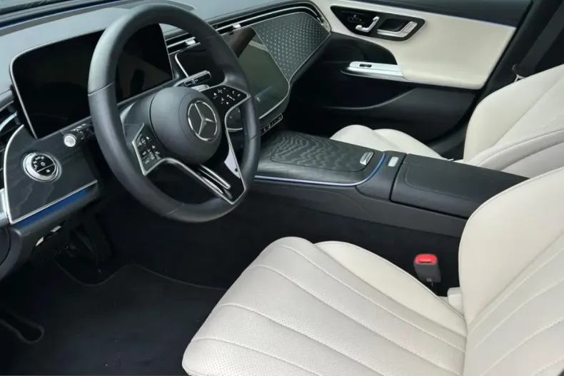 Mercedes-Benz E 300 (Clasa E) din 2025 cu 20.364 km - oferta MER216878 - foto 9