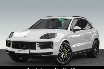 Porsche Cayenne din 2024 - oferta POR216879