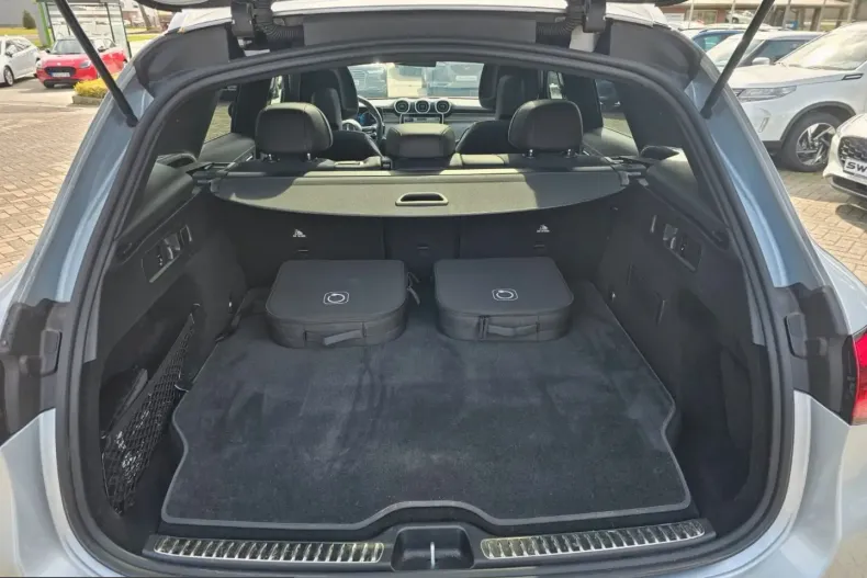 Mercedes-Benz GLC 300 (Clasa GLC) din 2023 cu 45.980 km - oferta MER216883 - foto 17