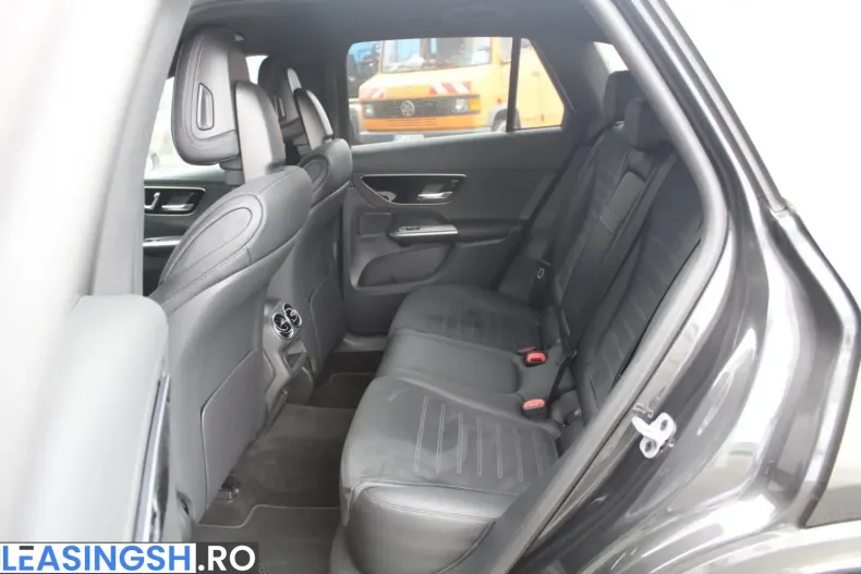 Mercedes-Benz GLC 300 (Clasa GLC) din 2024 cu 26.736 km - oferta MER216884 - foto 8