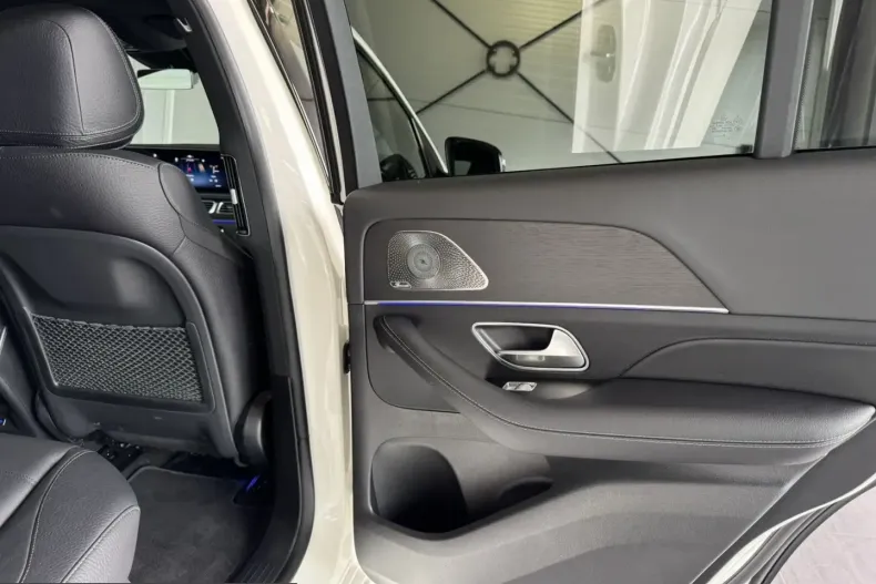 Mercedes-Benz GLE 350 (Clasa GLE) din 2024 cu 15.300 km - oferta MER216889 - foto 17
