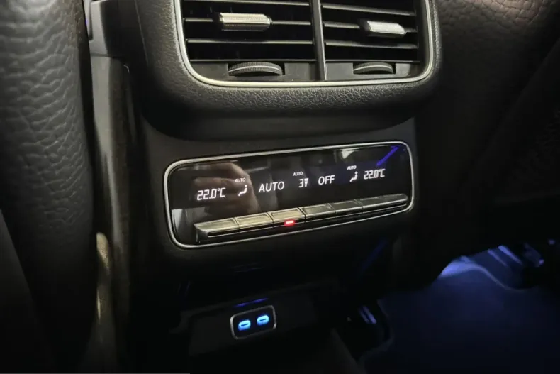 Mercedes-Benz GLE 350 (Clasa GLE) din 2024 cu 15.300 km - oferta MER216889 - foto 19