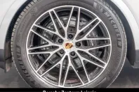 Porsche Cayenne din 2024 cu 23.393 km - oferta POR216892 - foto 10