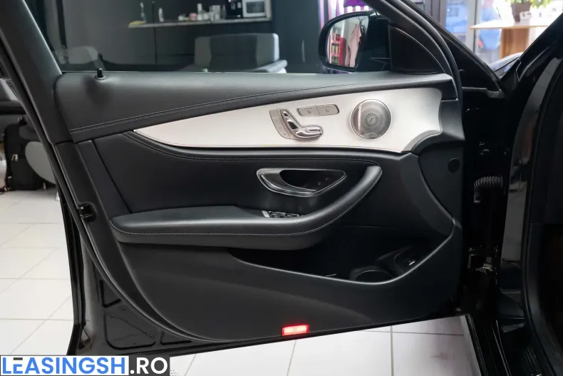 Mercedes-Benz E 450 (Clasa E) din 2021 cu 73.000 km - oferta MER216898 - foto 15