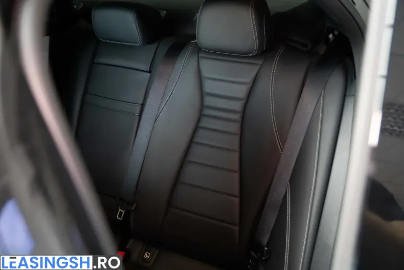 Mercedes-Benz E 450 (Clasa E) din 2021 cu 73.000 km - oferta MER216898 - foto 37