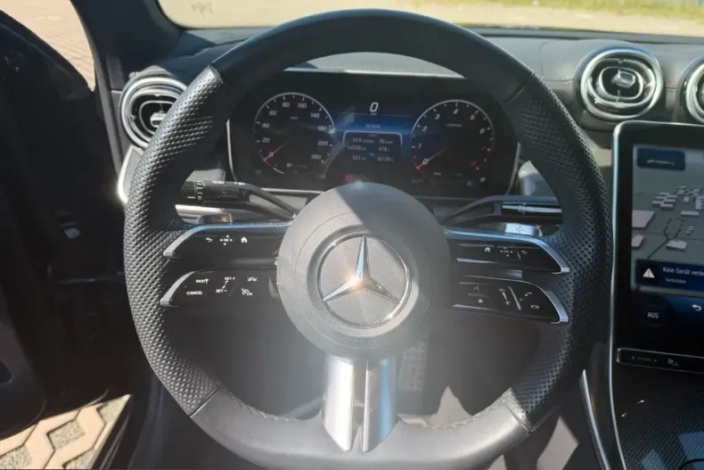 Mercedes-Benz GLC 200 (Clasa GLC) din 2024 cu 15.000 km - oferta MER216901 - foto 9