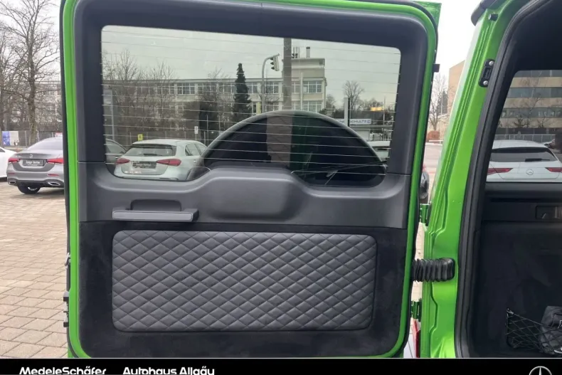 Mercedes-Benz G 63 AMG (Clasa G) din 2023 cu 21.343 km - oferta MER216905 - foto 22