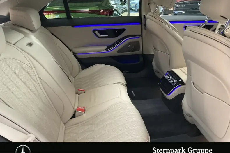 Mercedes-Benz S 63 AMG (Clasa S) din 2025 cu 12.654 km - oferta MER216917 - foto 6