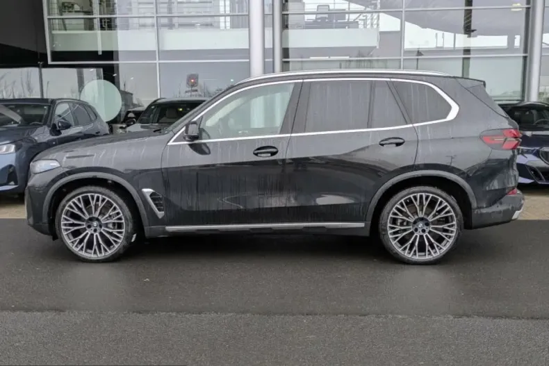 BMW X5 (Seria X) din 2025 cu 11.238 km - oferta BMW216929 - foto 2