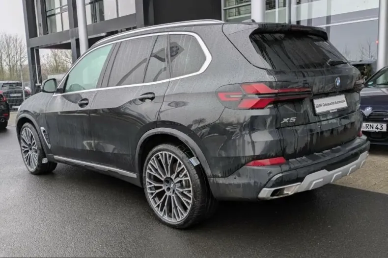 BMW X5 (Seria X) din 2025 cu 11.238 km - oferta BMW216929 - foto 3
