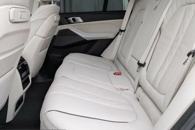 BMW X5 (Seria X) din 2025 cu 11.238 km - oferta BMW216929 - foto 6