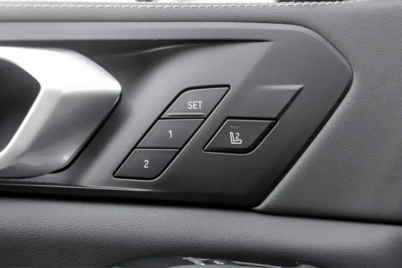BMW X5 (Seria X) din 2025 cu 16.914 km - oferta BMW216939 - foto 14