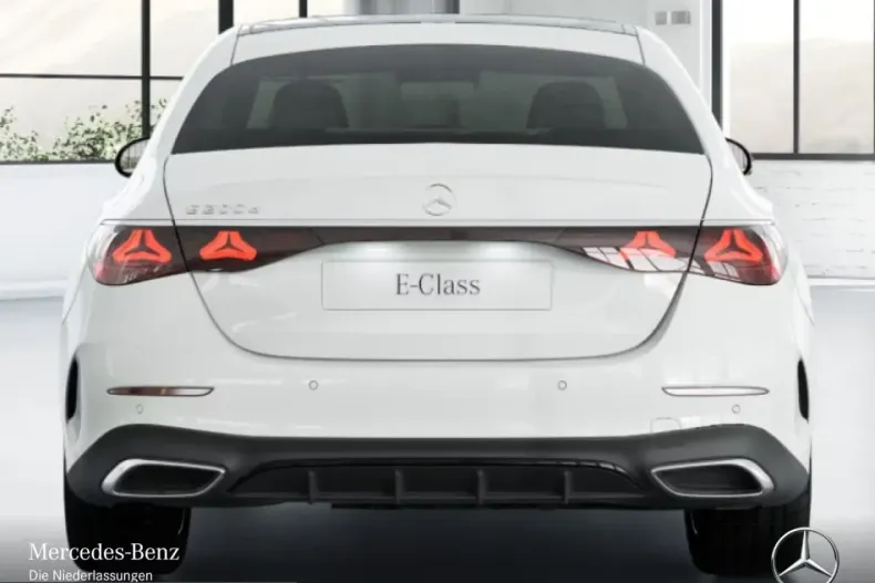Mercedes-Benz E 200 (Clasa E) din 2025 cu 9.900 km - oferta MER216944 - foto 10