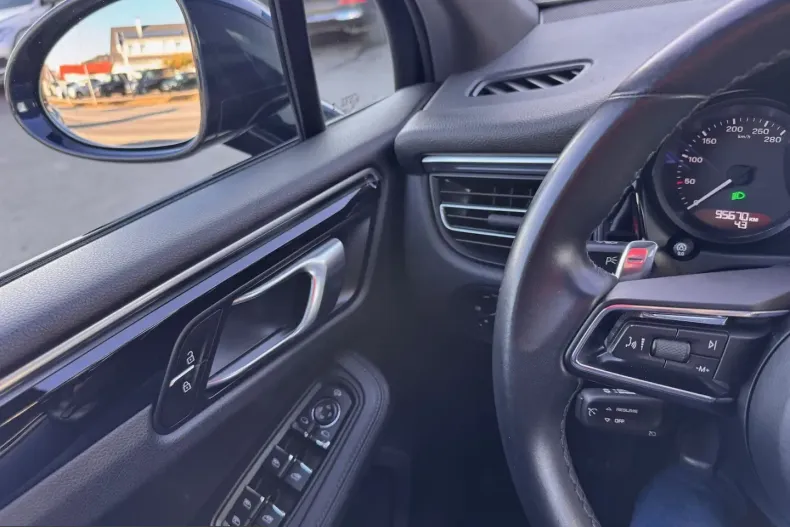 Porsche Macan din 2022 cu 95.000 km - oferta POR216971 - foto 9