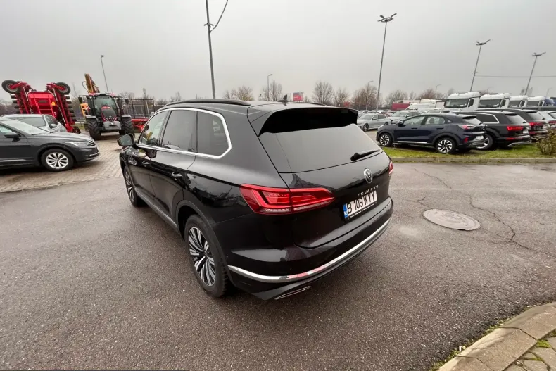 Volkswagen Touareg din 2021 cu 51.884 km - oferta VOL216973 - foto 7